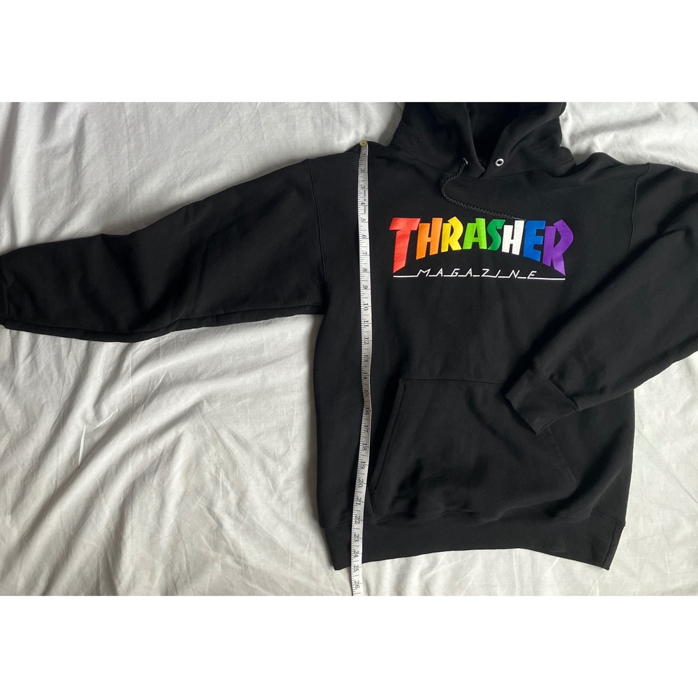 Thrasher Magazine Rainbow Logo Black Pullover Hoodie NWOT - Picture 4 of 6